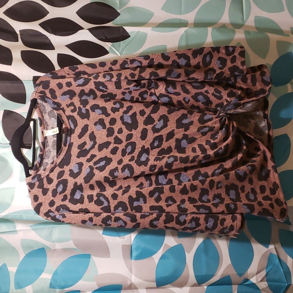 Leopard sweater